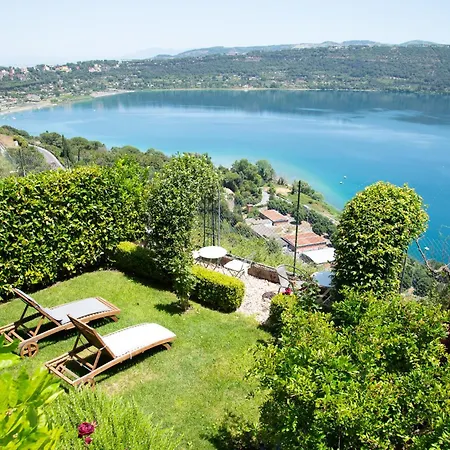 Giardino Sul Apartment *