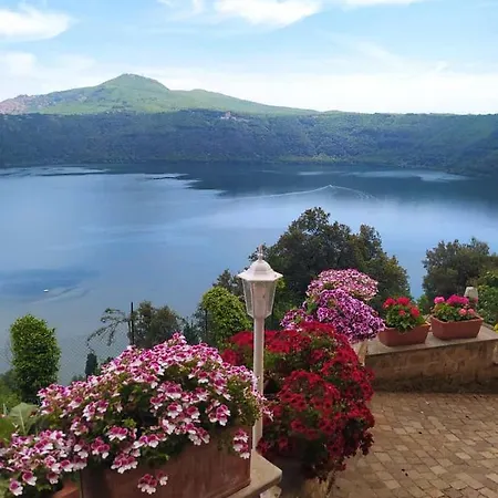 Giardino Sul شقة *