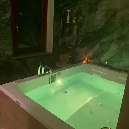 Giardino Sul شقة